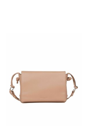 Borsa a tracolla in pelle beige dalla forma rettangolare, con dettagli a tracolla annodati e hardware in argento. Texture liscia e design minimalista.