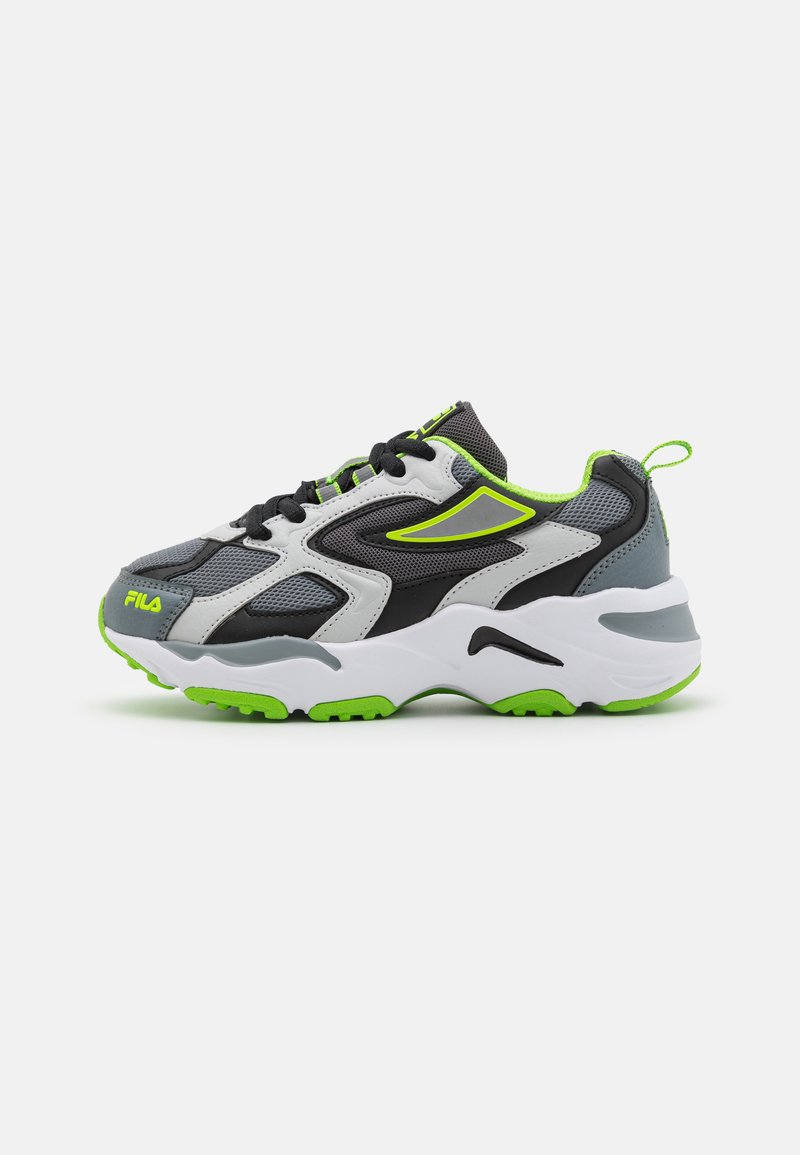 Sneakers low