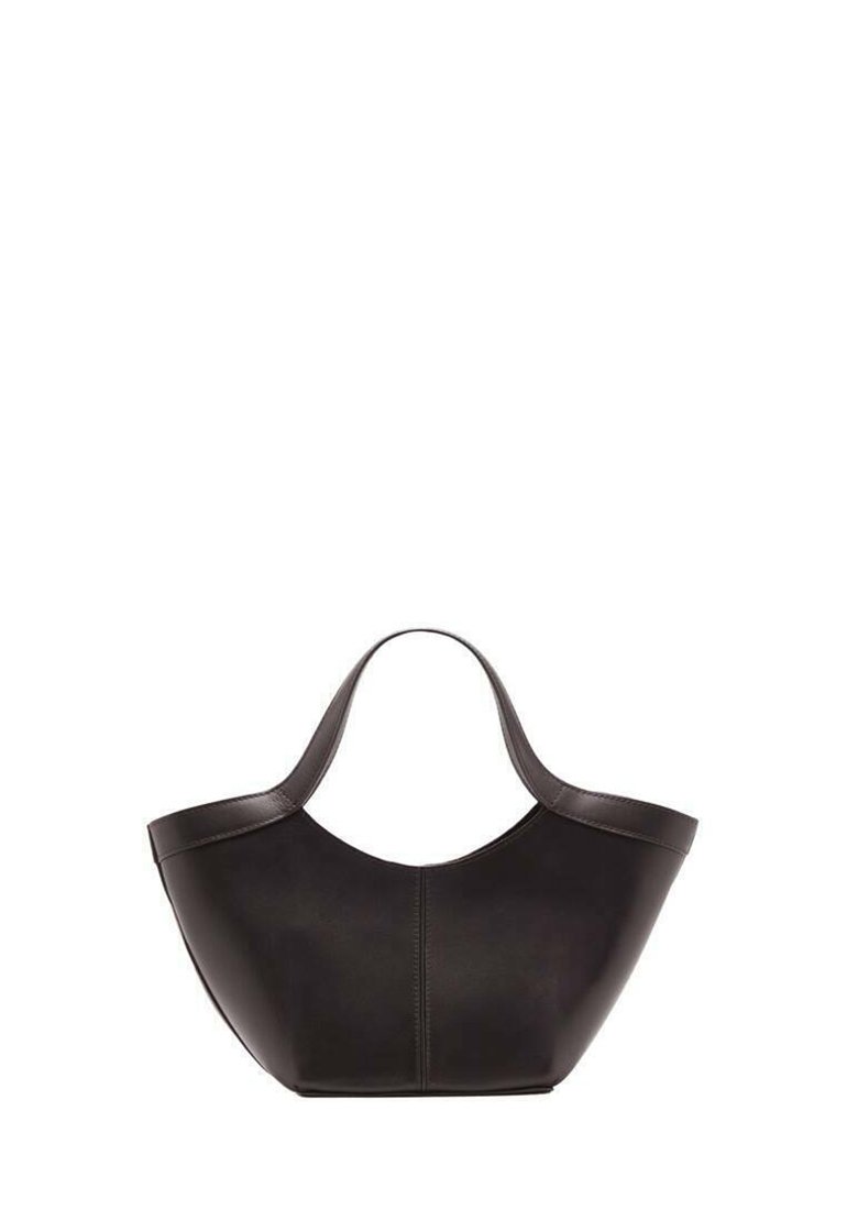 Sac fourre-tout en cuir noir avec une silhouette structurée et large, doté de deux poignées courbées et d'un minimum de détails de couture. Texture lisse, sans quincaillerie.