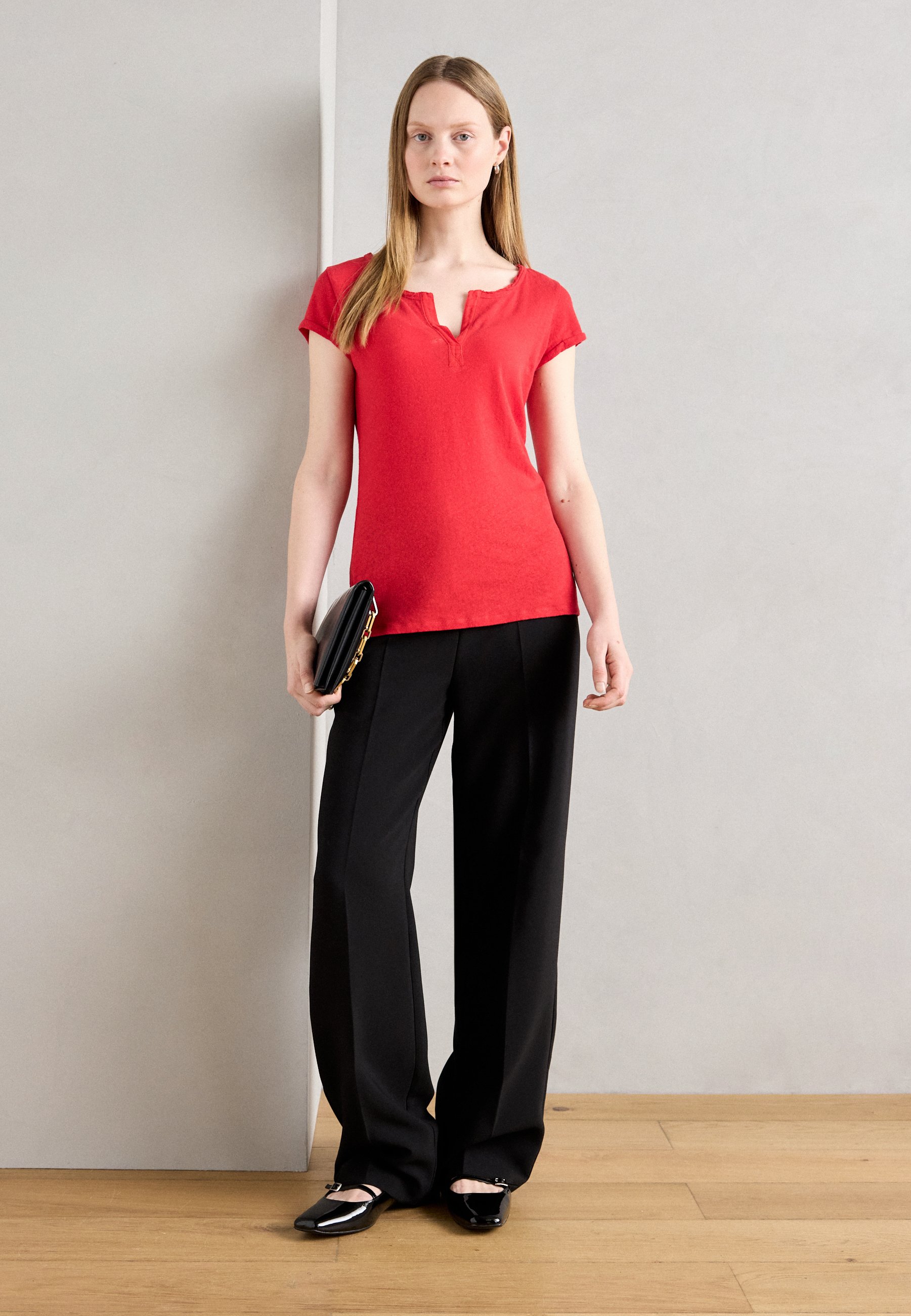 売れ筋商品|||モス モッシュ Tシャツ レディース トップス TEE - Basic T-shirt - chinese red モス モッシュ レディース Tシャツ トップス TEE - Basic T