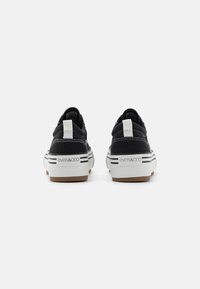 Even&Odd Sneakers low - black