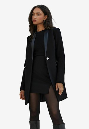 POCKET ZIP PETITE - Abrigo corto - black