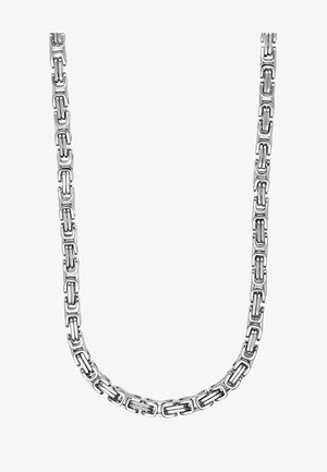 Collier chaîne en argent avec des maillons rectangulaires entrelacés dans un motif géométrique, formant une boucle continue.