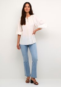 Culture CUJUSTINA - Blus - spring gardenia