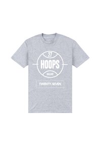 Šedé bavlněné tričko s kulatým grafickým potiskem s textem "27 HOOPS BALLERS" a "TWENTY.SEVEN" v bílé barvě. Krátké rukávy a kulatý výstřih.