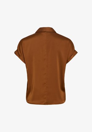 Ruskea lyhythihainen pusero, jossa on kaulus, sileä kangas ja käärityt hihansuut, kuvattu takaa.