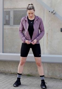 ASICS ROAD PACKABLE JACKET - Windbreaker - dusty mauve