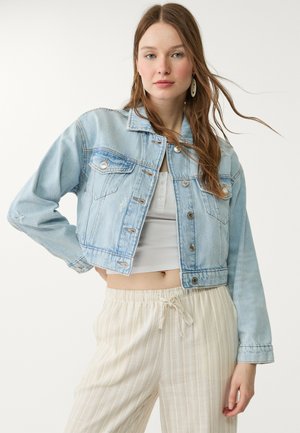 Denim jacket - light blue
