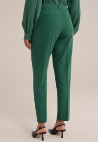 WE Fashion Chino kalhoty - green