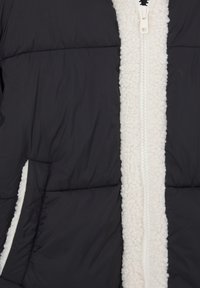 PULL&BEAR Giacca invernale - black