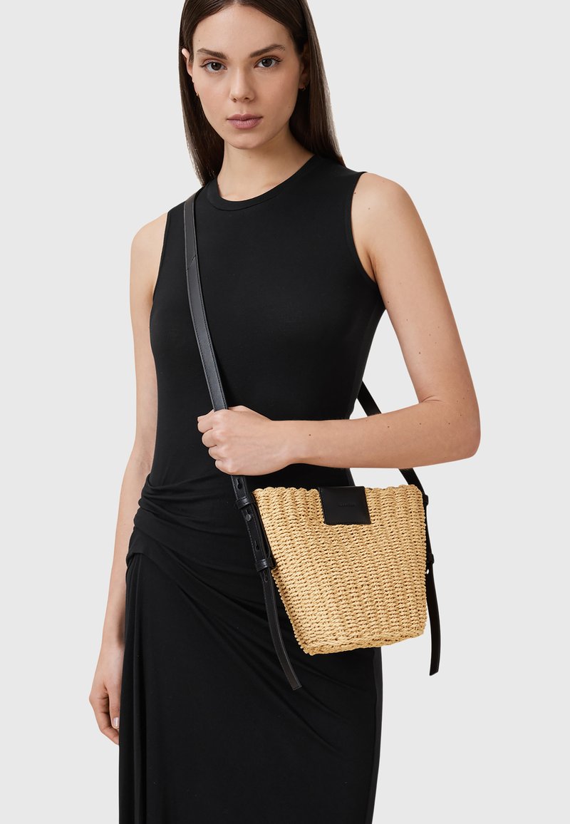 AllSaints EBRO CROSSBODY - Umhängetasche - natural/beige - Zalando
