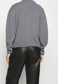 Mads Nørgaard Trui - grey