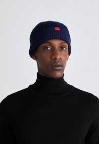 Seleccionado, dark blue