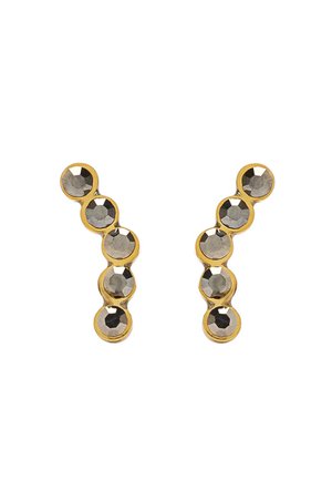 Kolczyki w kolorze złota w kształcie stylizowanej litery „Y”, ozdobione sześcioma okrągłymi, fasetowanymi szarymi kamieniami ułożonymi w linii.