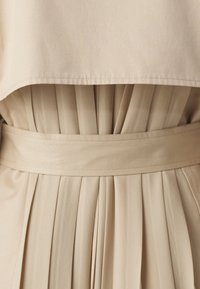 YAS YASPLENA - Καμπαρντίνα - brown rice