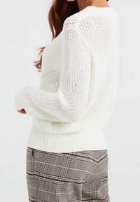 WE Fashion Stickad tröja - white