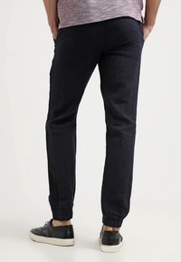 BOSS CASUAL Kalhoty - dark blue