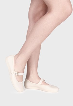 Melissa - Baleriny z zapięciem