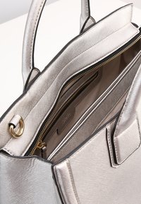KARL LAGERFELD Sac à main - silver-coloured
