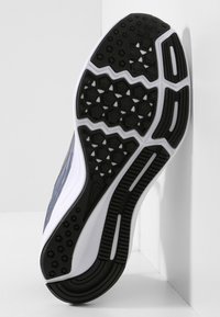 Nike Performance Silniční běžecké boty - grey