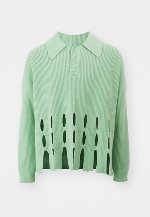 Pull en maille vert menthe avec un col, présentant des découpes le long de l'ourlet et une texture côtelée sur l'ensemble.