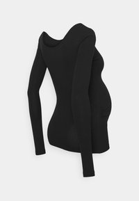 Schwarzes, geripptes, langärmliges Umstandstop mit seitlicher Raffung, um den Babybauch zu umschließen, auf einem kopflosen Mannequin vor einem schlichten Hintergrund präsentiert.