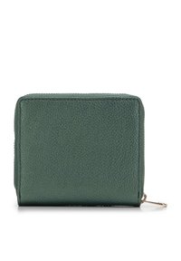 Portafoglio in pelle verde con superficie texturizzata, forma rettangolare e chiusura con zip. Presenta cuciture ordinate e un piccolo tirante in metallo per la zip.