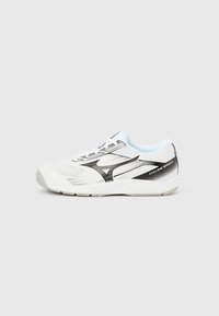 Δεν επιλέχθηκε, white/black/fiery red