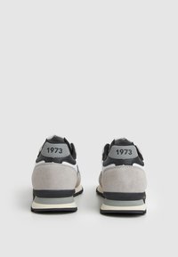 Pepe Jeans Tenisky - white