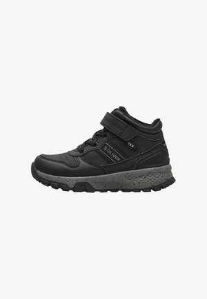 s.Oliver Korkeavartiset tennarit - black