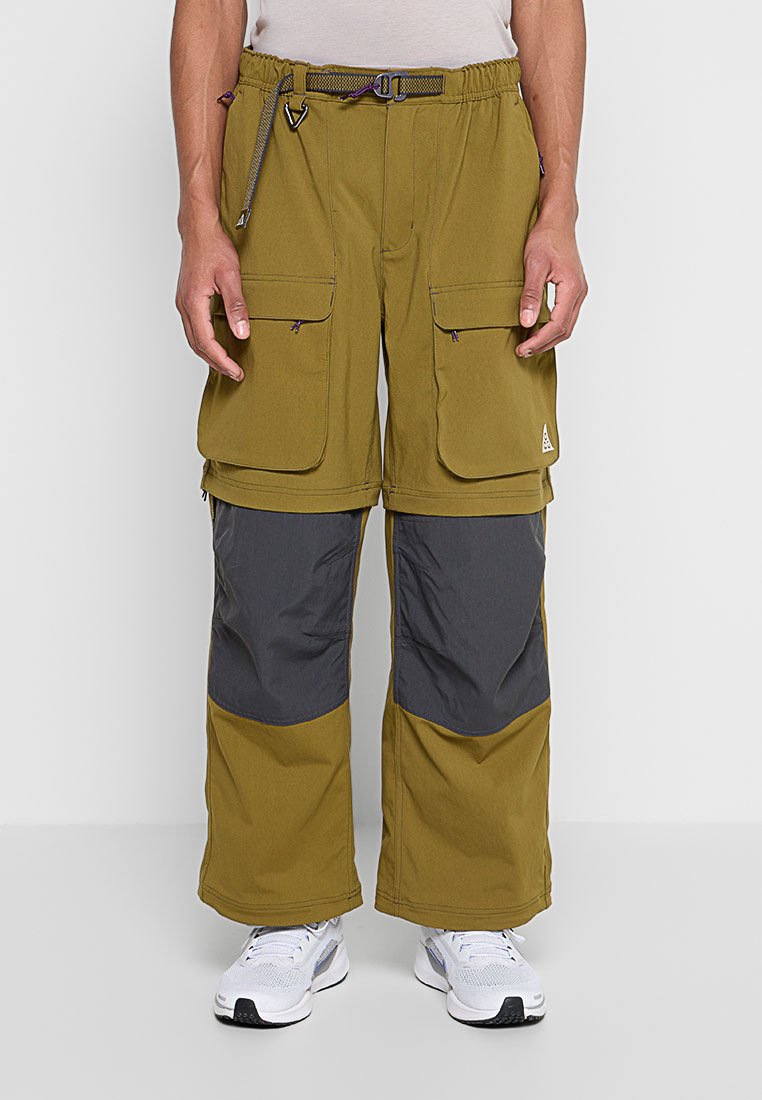 Pantalones montañeros largos