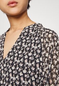 Object Petite OBJMILA GIA DRESS  - Φόρεμα ημέρας - black