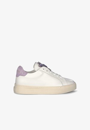 White leather sneaker with a lilac heel tab and embossed branding. Features white laces, a textured sole, and a sleek, minimalistic design.