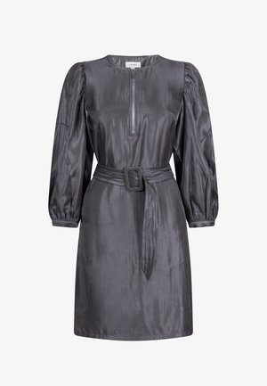 Grijze satin jurk met een ronde hals, ritsluiting, lange pofmouwen en een bevestigd taille. Gladde textuur en een knielang ontwerp.