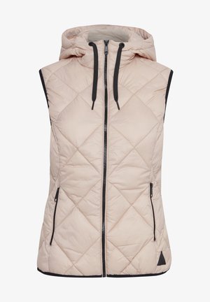 Prešívaná vesta so svetloružovým povrchom, nastaviteľnou kapucňou, zipsovým uzáverom a čiernymi detailmi. Obsahuje bočné vrecká a trojuholníkový logo detail.