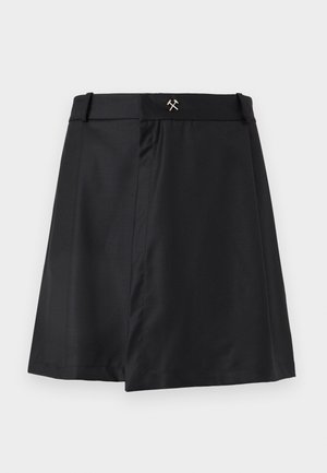 QALBI UNISEX - Šortky - black