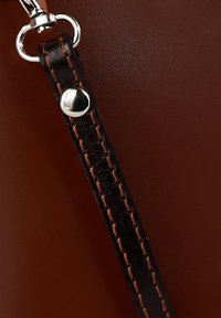 DrachenLeder Pochette - braun dunkelbraun