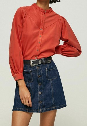 Blusa - coral