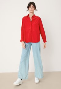 s.Oliver LOOSE FIT - Overhemdblouse - chilirot