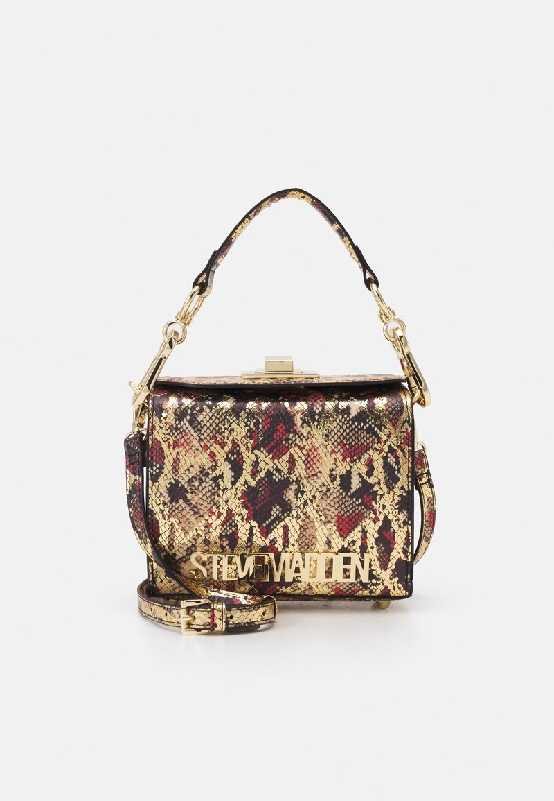 Petit sac à main structuré avec imprimé serpent doré et rouge, ferrures dorées, poignée supérieure et bandoulière amovible.