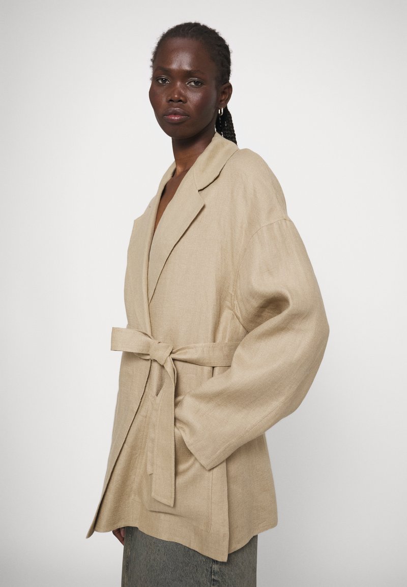 WEEKEND MaxMara - ALPINO - Manteau classique - coloniale, Agrandir