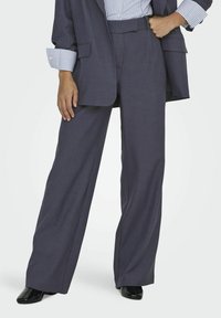 LINDA GERADE GESCHNITTEN - Trousers - night sky