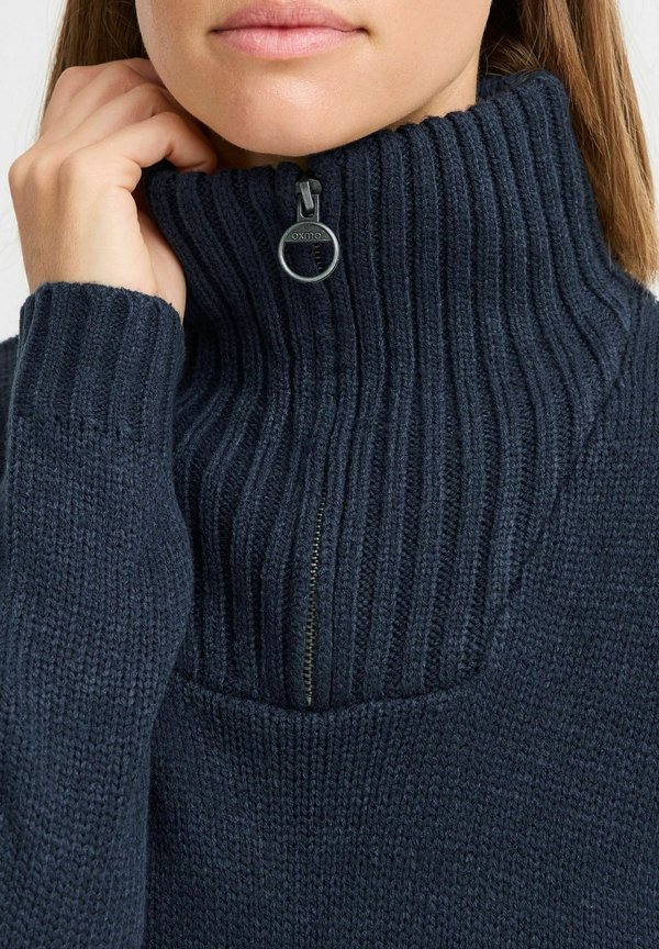 OXCARRYOLA - Jumper dress - insignia b4