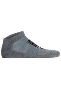 Salomon UNISEX, 3ER PACK - EVERYDAY - Calcetines - schwarz weiß grau