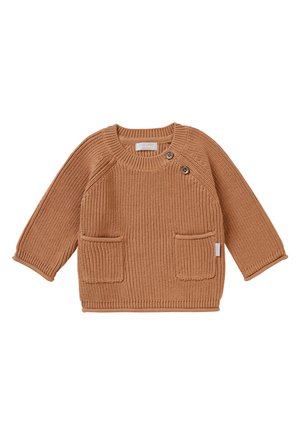 Beige gebreide trui met een geribbelde textuur, voorzien van lange mouwen, twee zijzakken en knopen op de schouder.