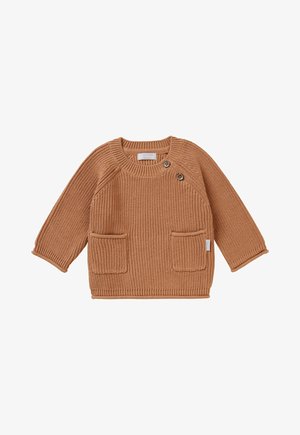Beige gebreide trui met een geribbelde textuur, voorzien van lange mouwen, twee zijzakken en knopen op de schouder.