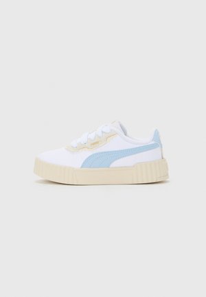 White sneaker with beige sole and light blue stripe, featuring white laces and a low-top design on a plain background.