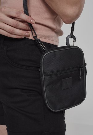 Urban Classics Skulderveske - grey