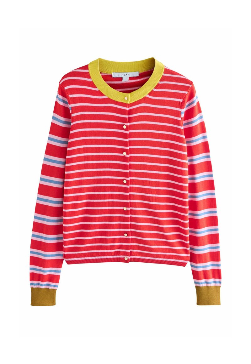 Cardigan a righe rosse e bianche con collo rotondo giallo, con righe blu e rosa sulle maniche e cinque bottoni sul davanti.
