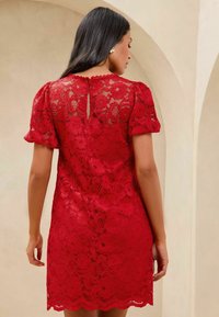 Lipsy REGULAR FIT SHORT SLEEVE - Koktejlové šaty / šaty na párty - red